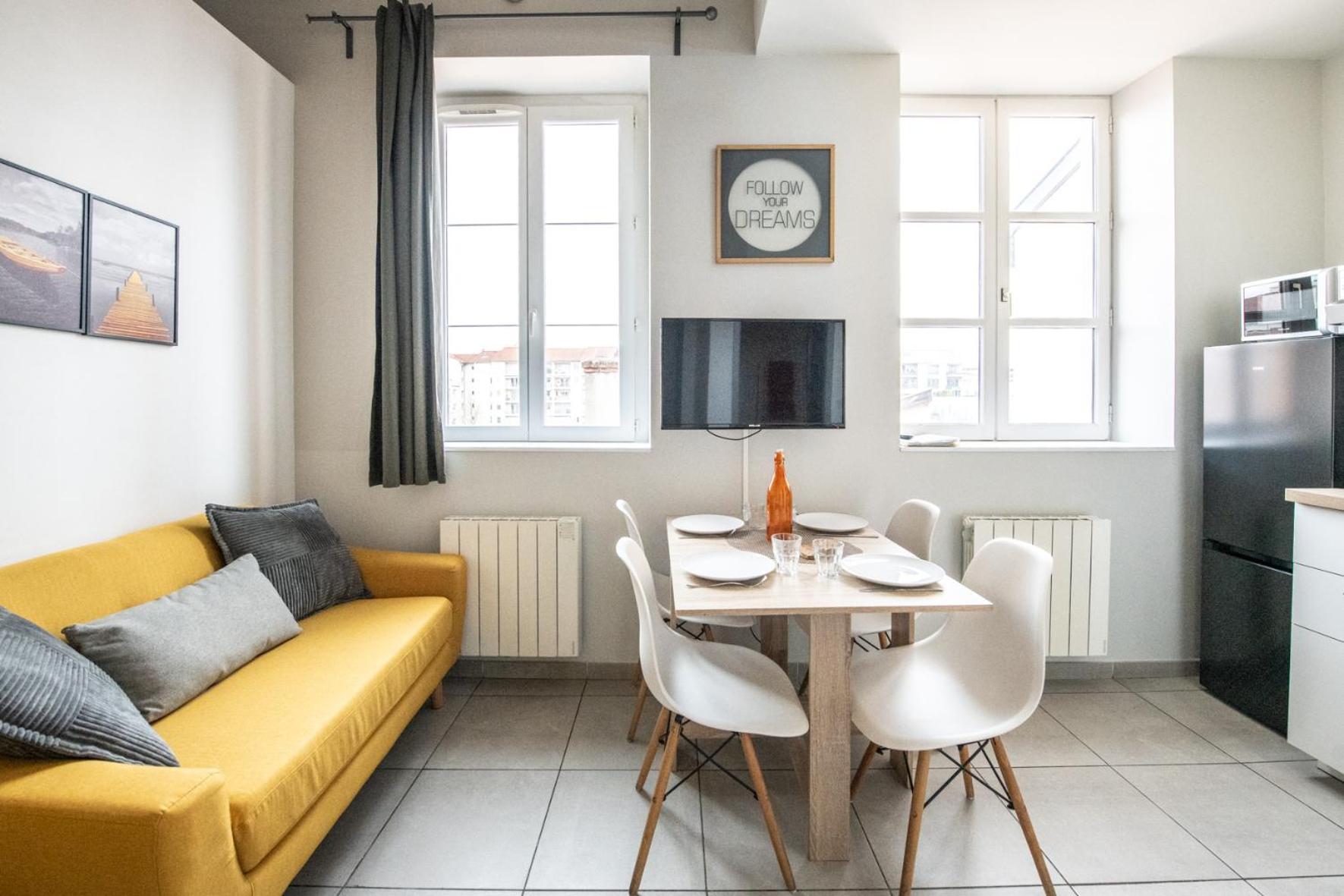Duplex Scandinave A Cosy Et Calme - Lyon Part-Dieu Buitenkant foto